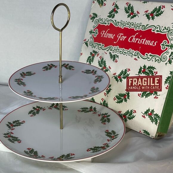 VTG two tiered porcelain tidbit serving tray Holly & Berry Design. - Picture 1 of 7